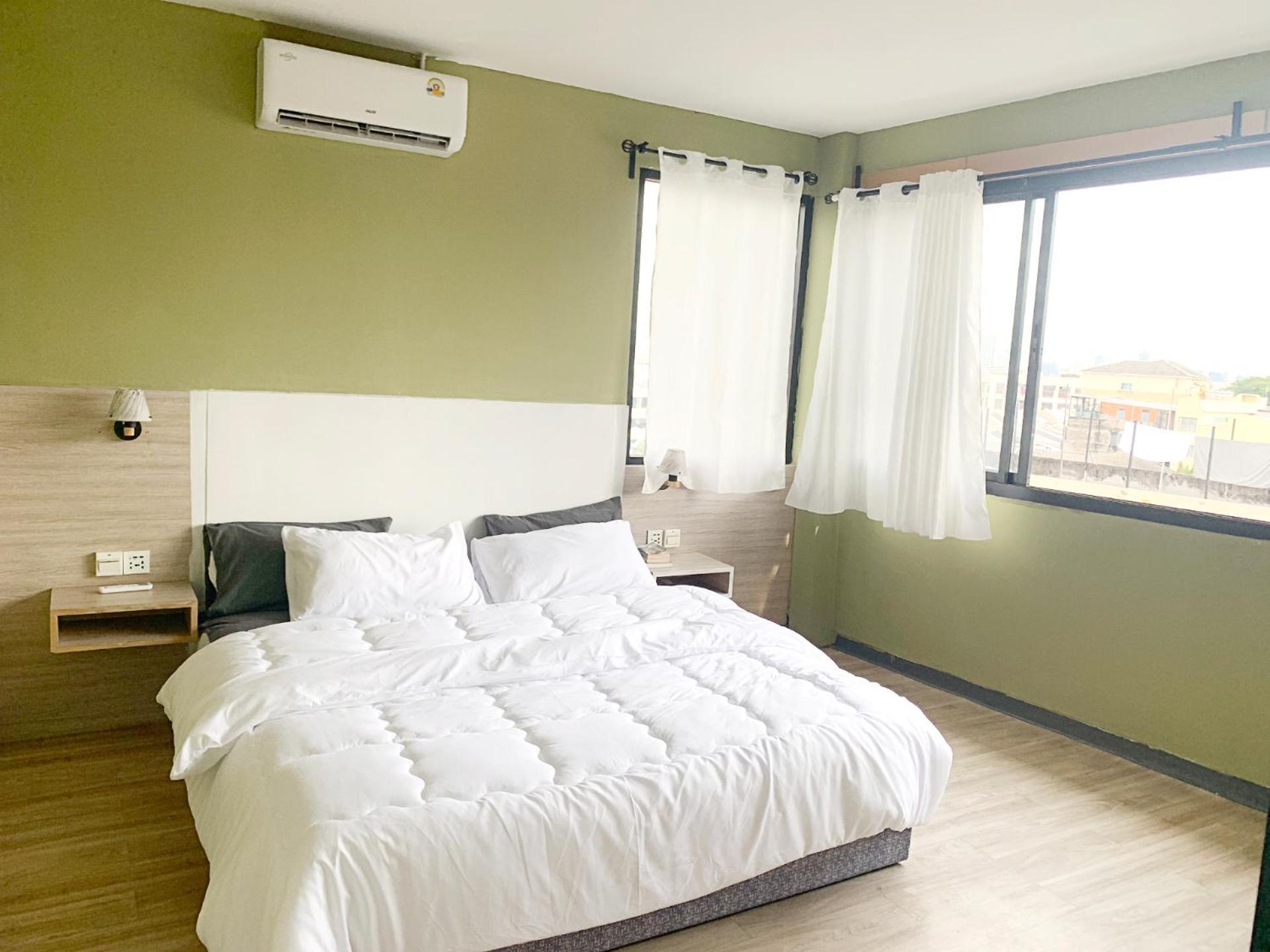 Susu Khaosan Hostel Bangkok Exterior photo